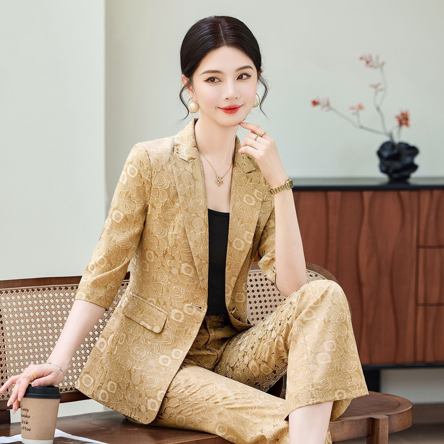 Women Formal Wear Blazers - Модный абрикосовый деловой костюм с коротким