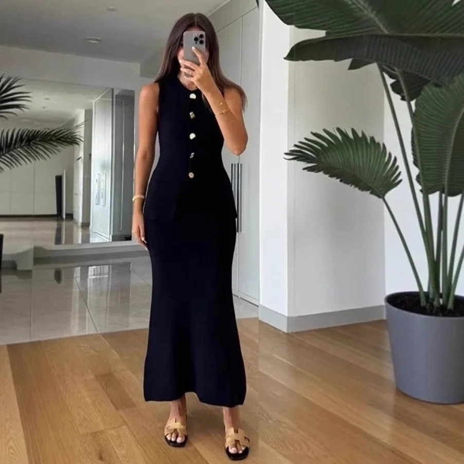 Women'S Formal Day Wear - Комплект из двух предметов: облегающий топ