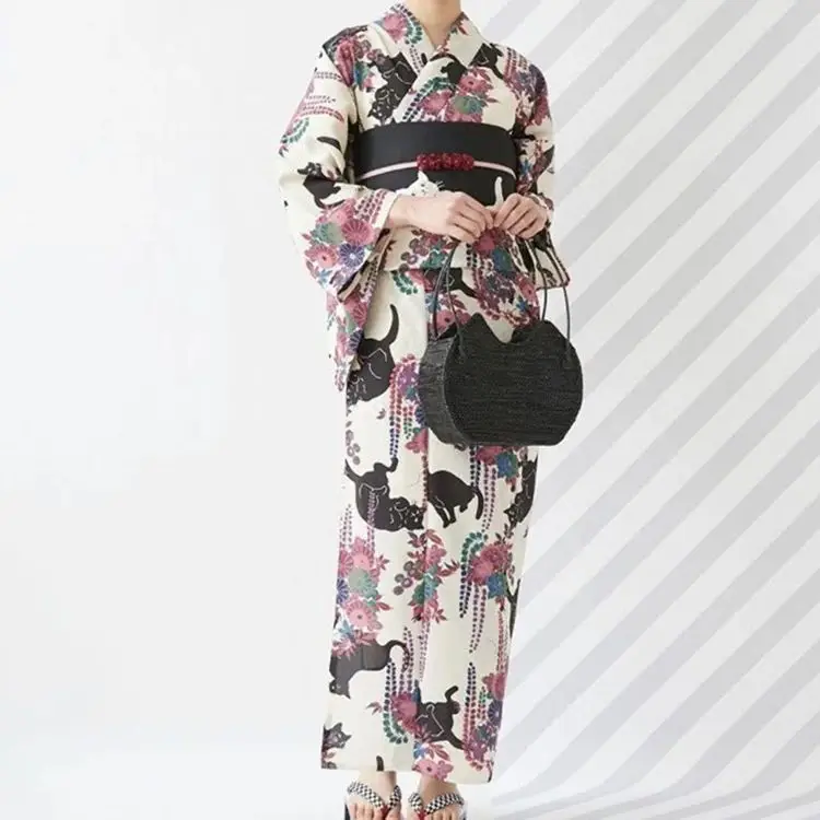 Japanese Women Formal Wear - Традиционное японское кимоно, женская одежда для