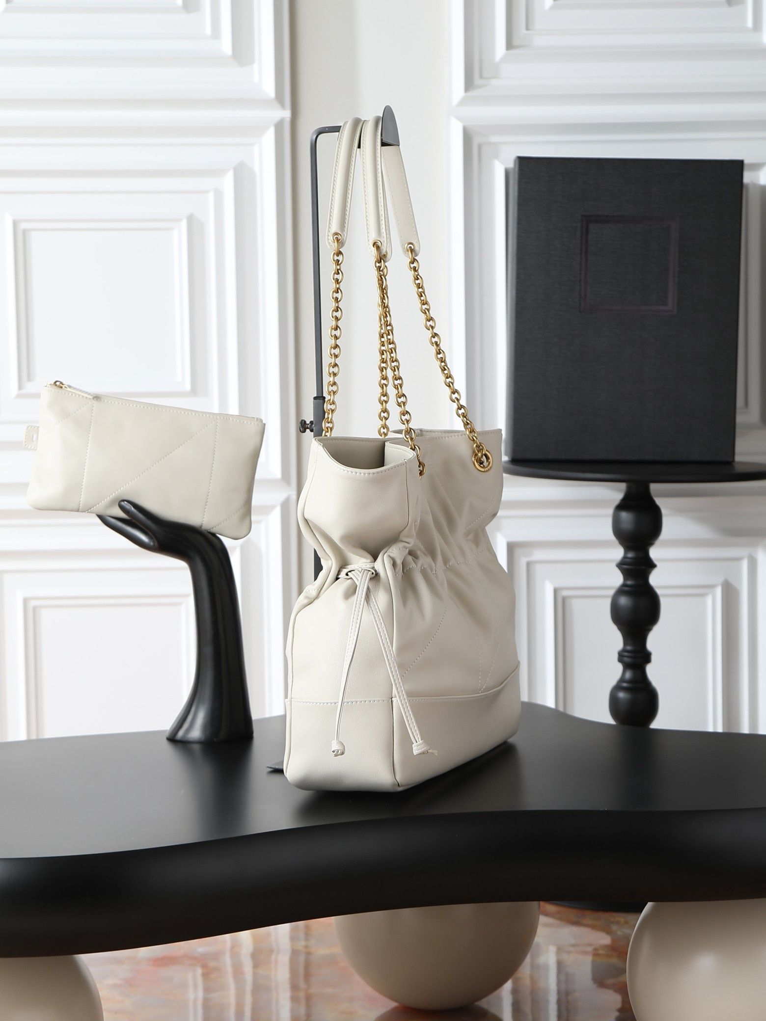 Минималистичная универсальная  – обзор и цена Shoulder Bag Structured