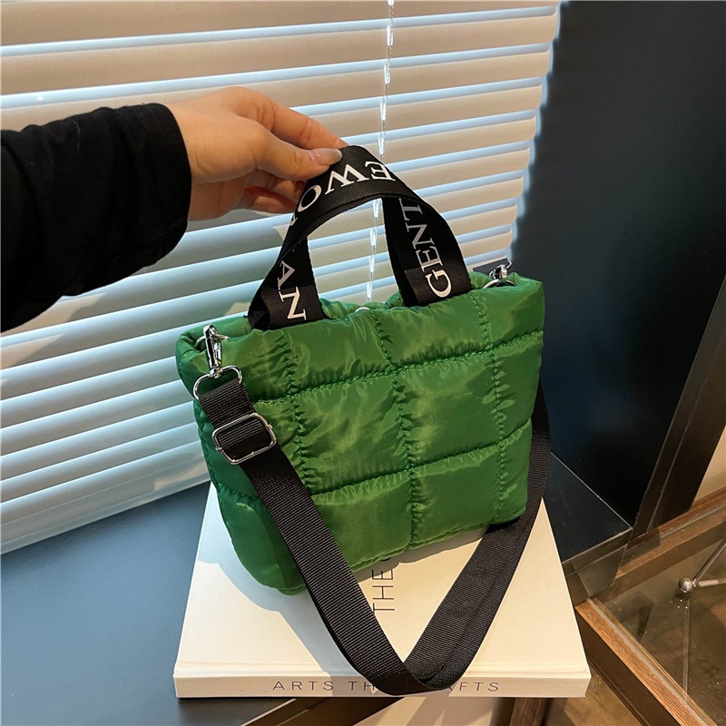 Сумки для женщин, модные сумки – обзор и цена Shoulder Bag Structured