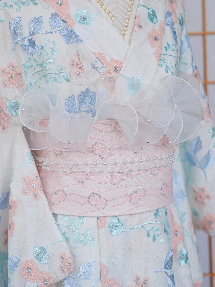 Кимоно с кружевной отделкой, н – обзор и цена Japanese Women Formal Wear