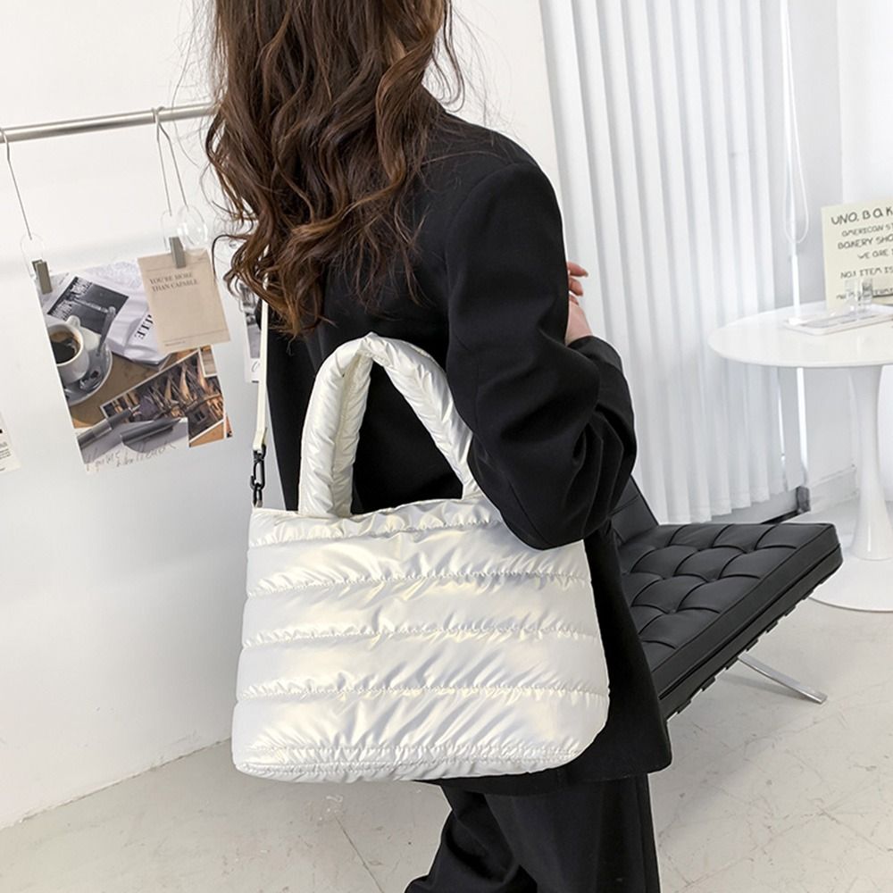 Женская сумка-тоут-пуховик, ст – обзор и цена Shoulder Bag Structured