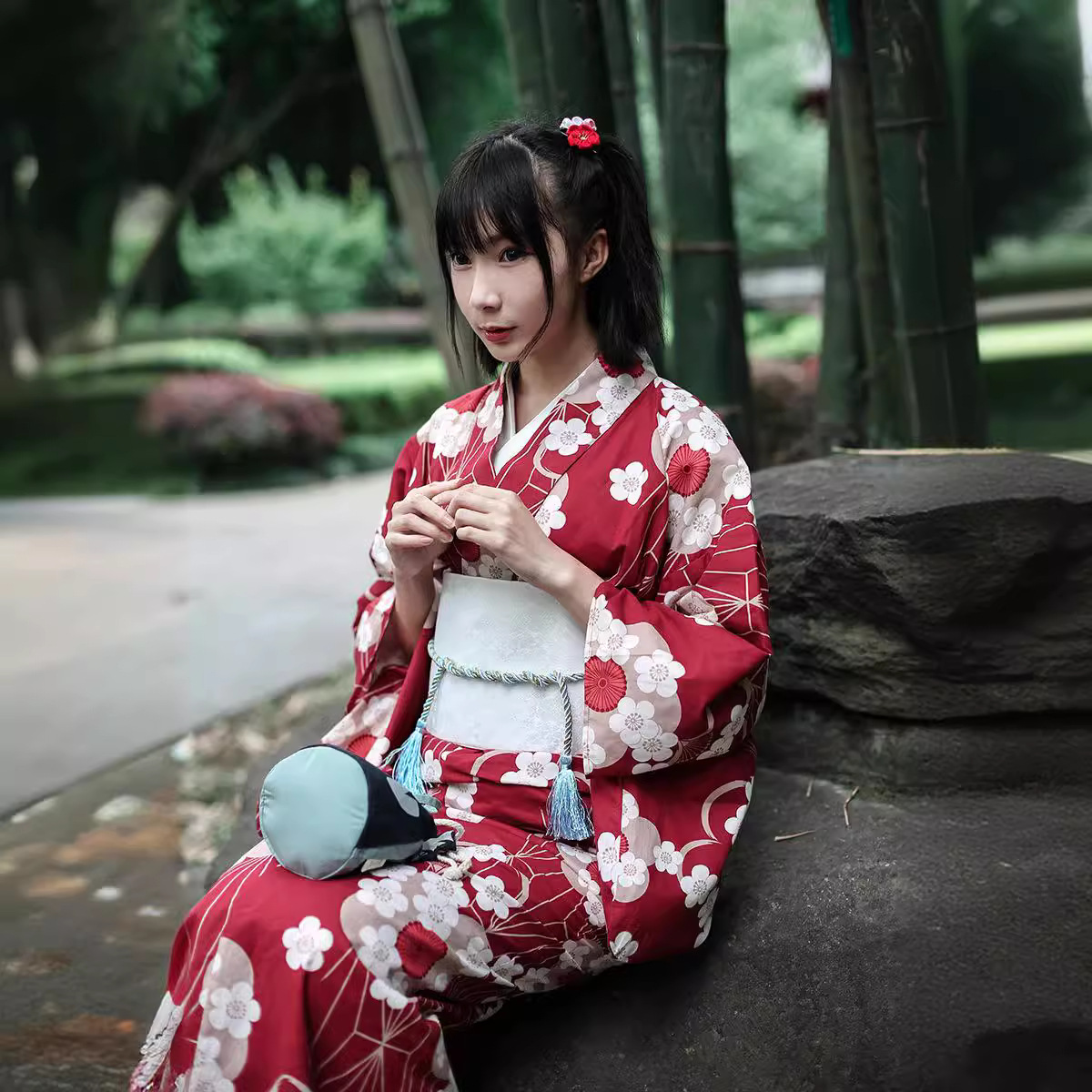 Красное японское кимоно-юката  – обзор и цена Japanese Women Formal Wear