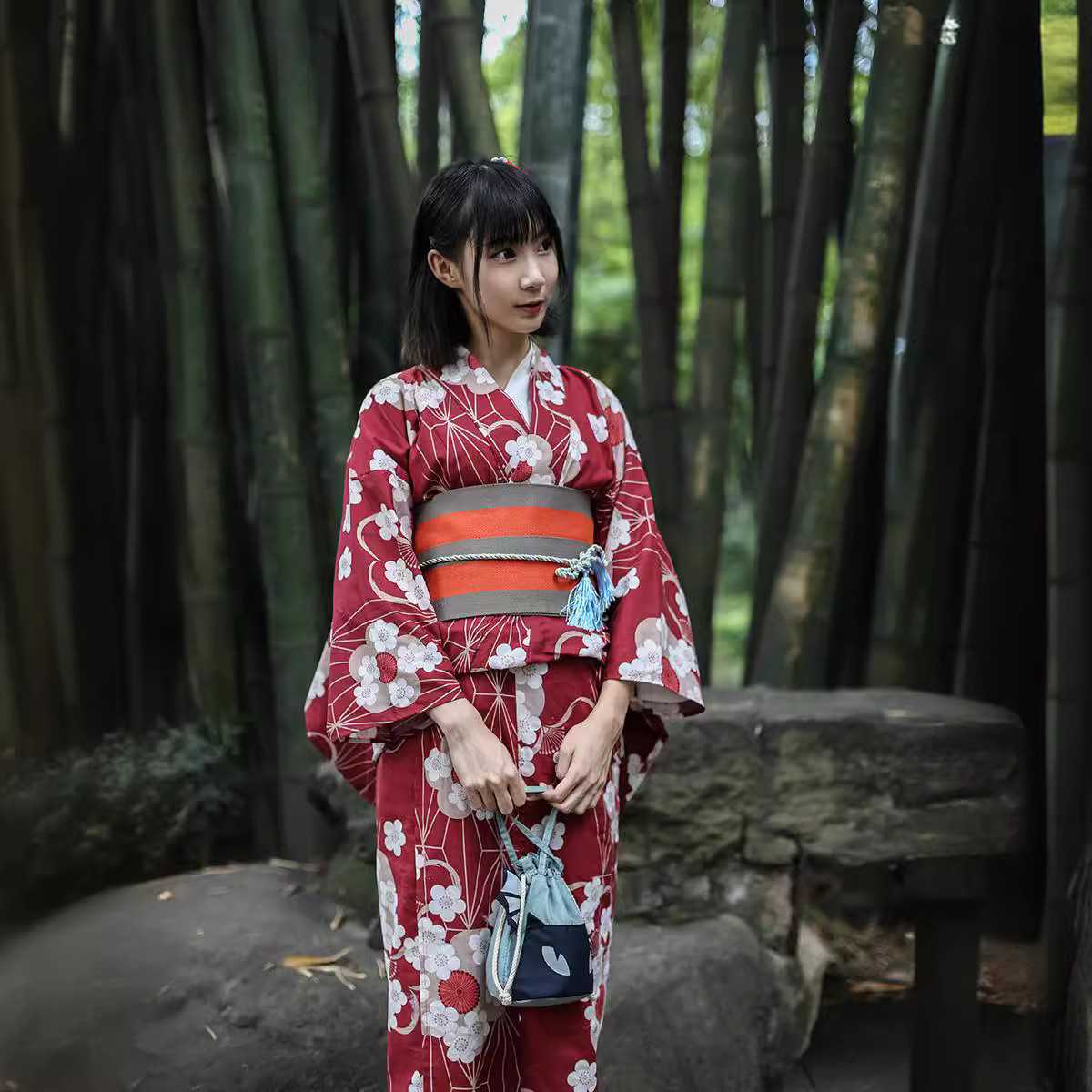 Красное японское кимоно-юката  – обзор и цена Japanese Women Formal Wear