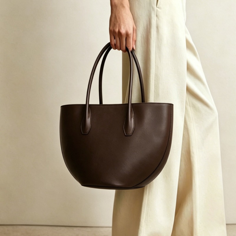 Женская сумка-тоут через плечо – обзор и цена Shoulder Bag Structured