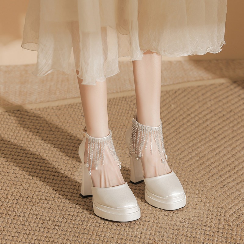Женские туфли Мэри Джейн для н – обзор и цена Pump Heel Block