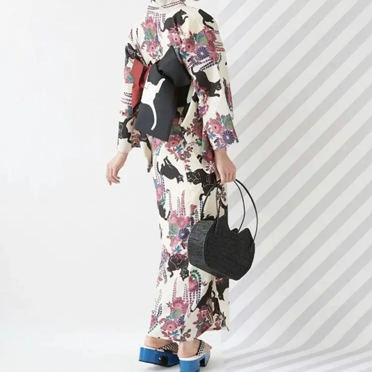 Традиционное японское кимоно,  – обзор и цена Japanese Women Formal Wear